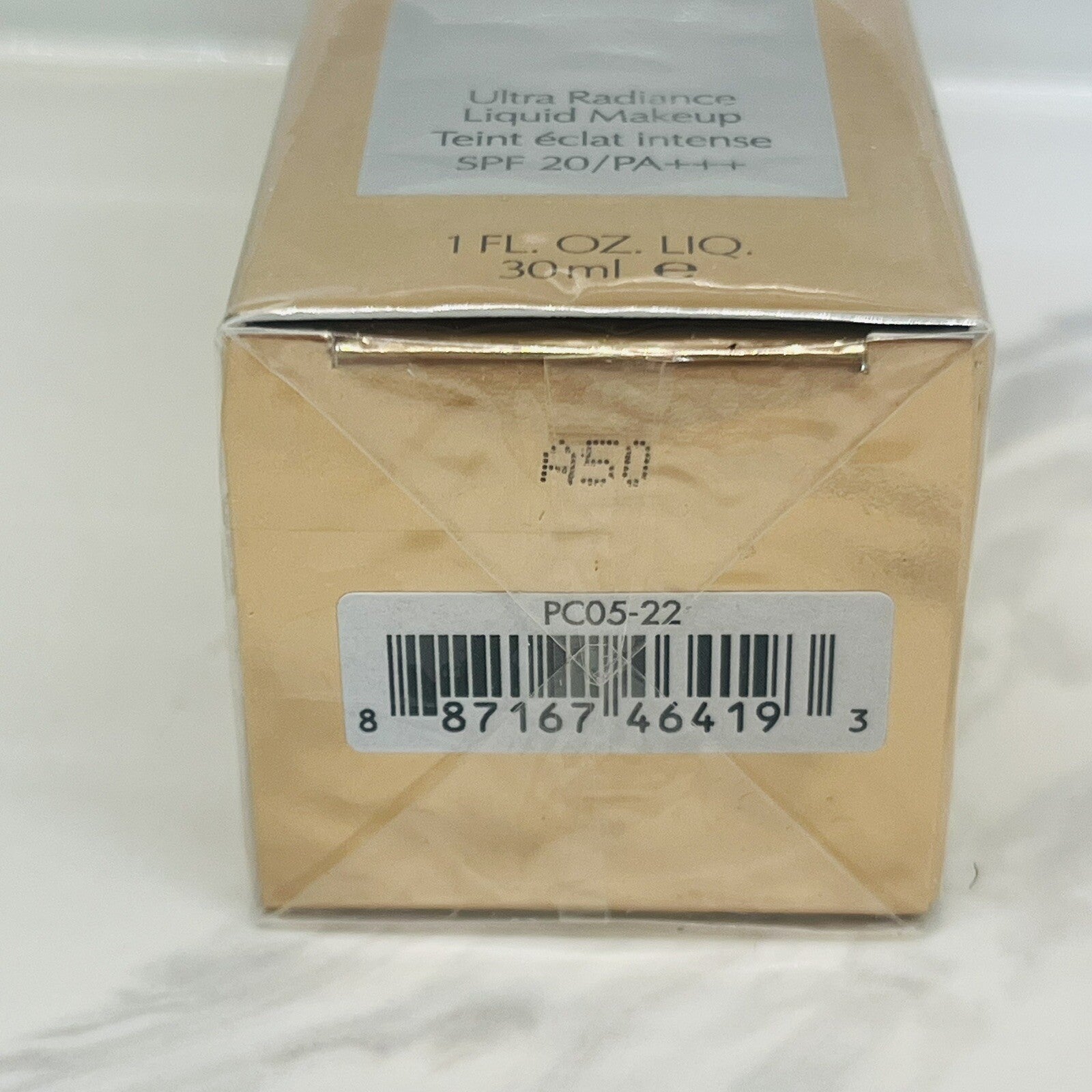 Estee Lauder ReNutriv Foundation Liquid Radiance 2W0 WARM VANILLA Sealed