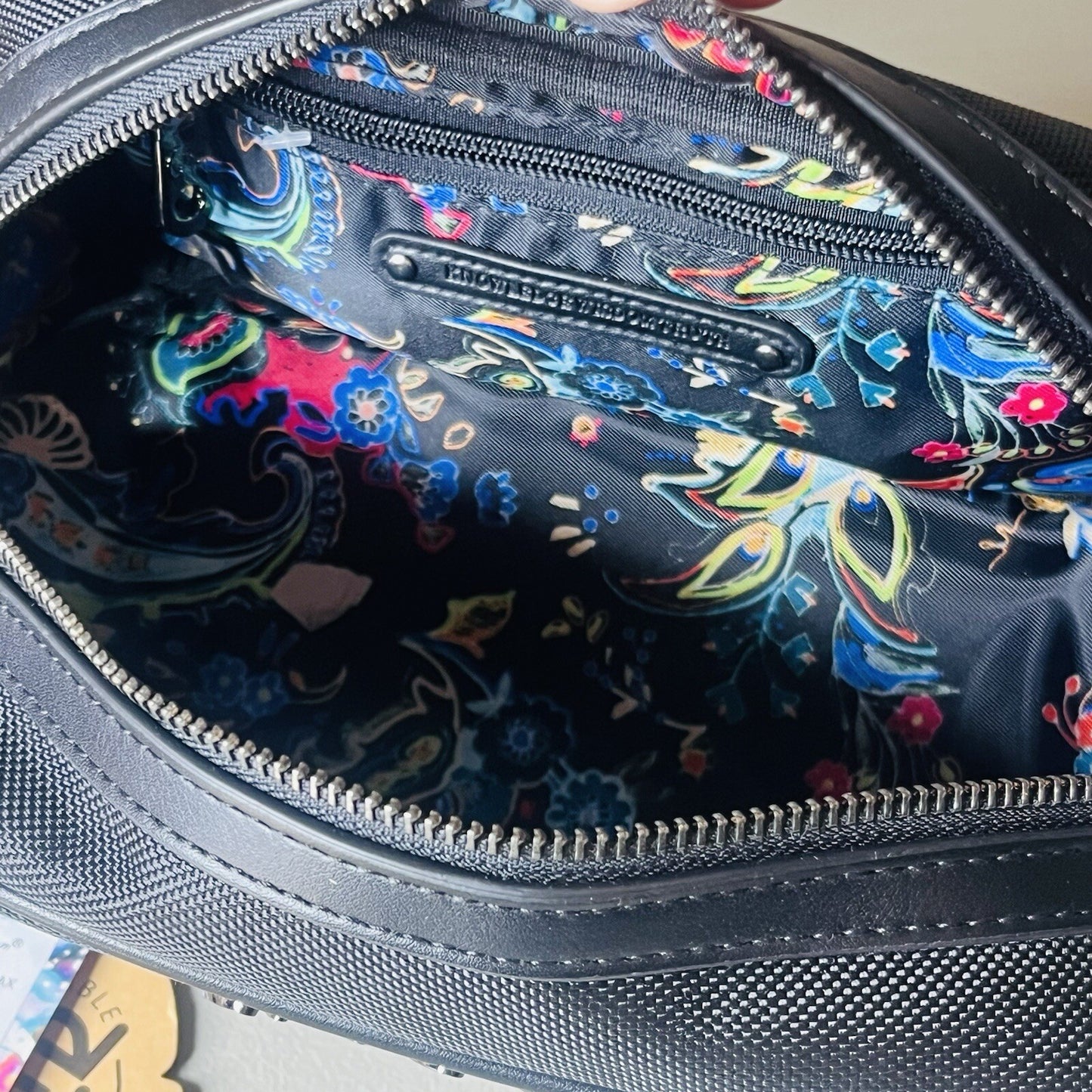 Robert Graham Mens Toiletry Bag Hydrus Max Travel Tote NEW $98 MSRP