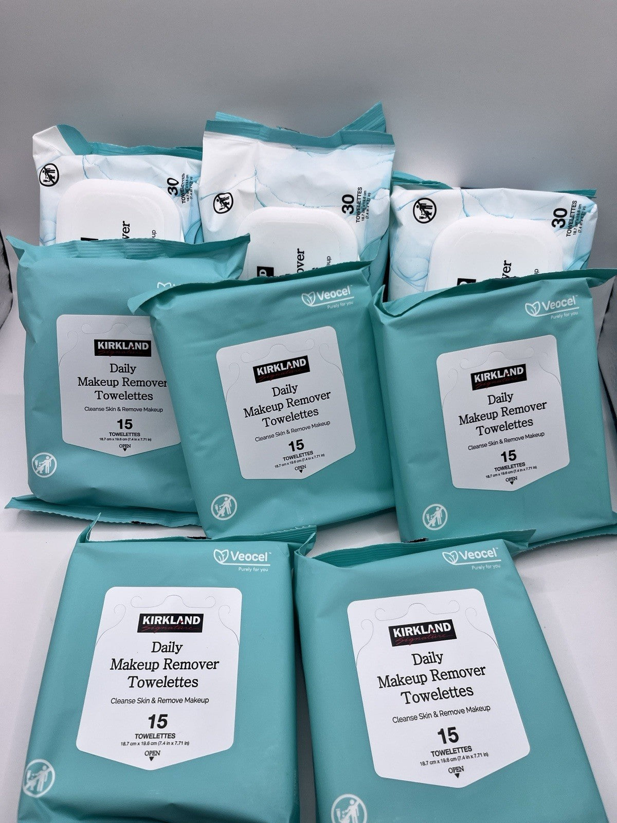 Kirkland Wet Towelettes Clean Skin Face Wipes Makeup Remover 8 Packs 2026