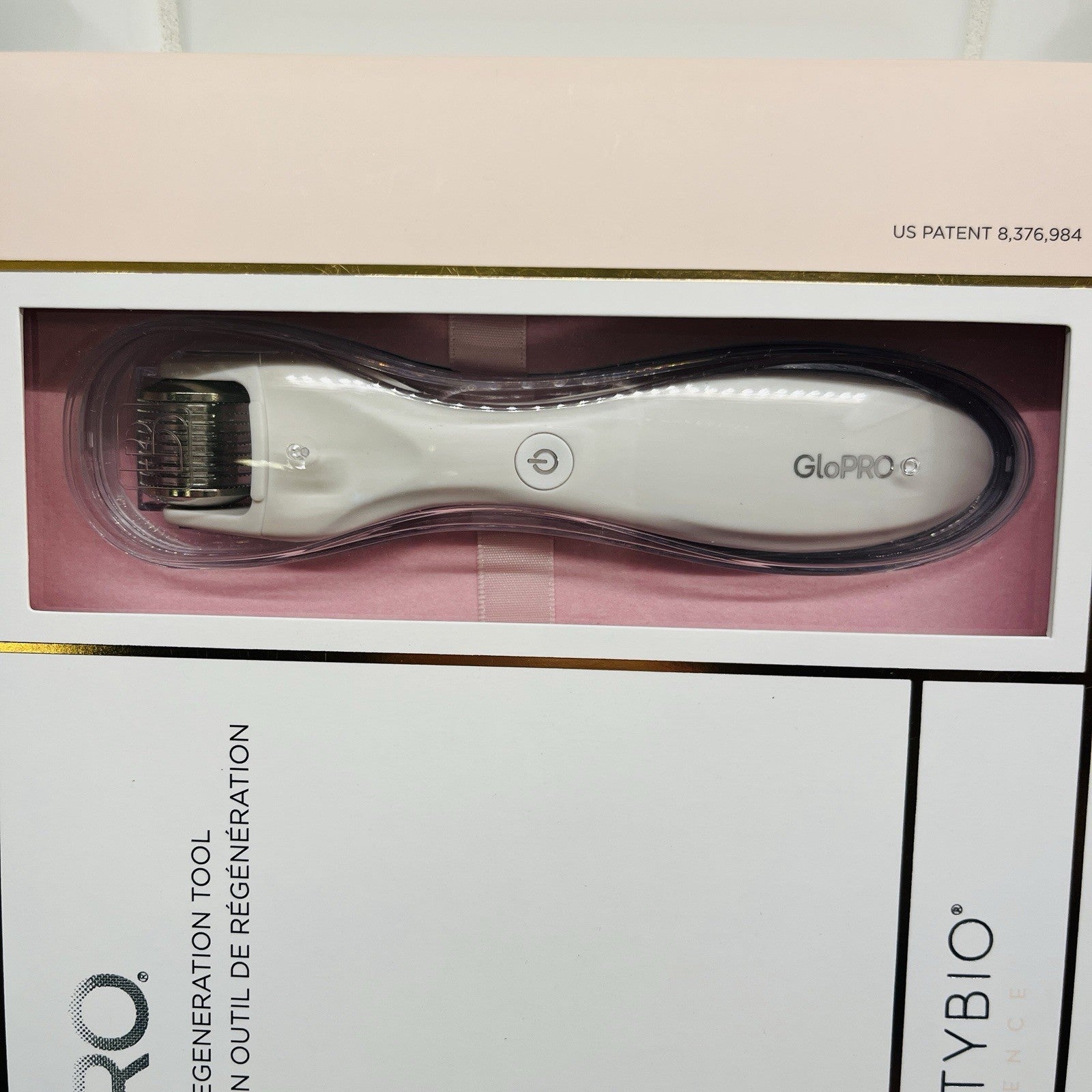 BeautyBio GloPRO Microneedling Device Regeneration Set Anti Aging