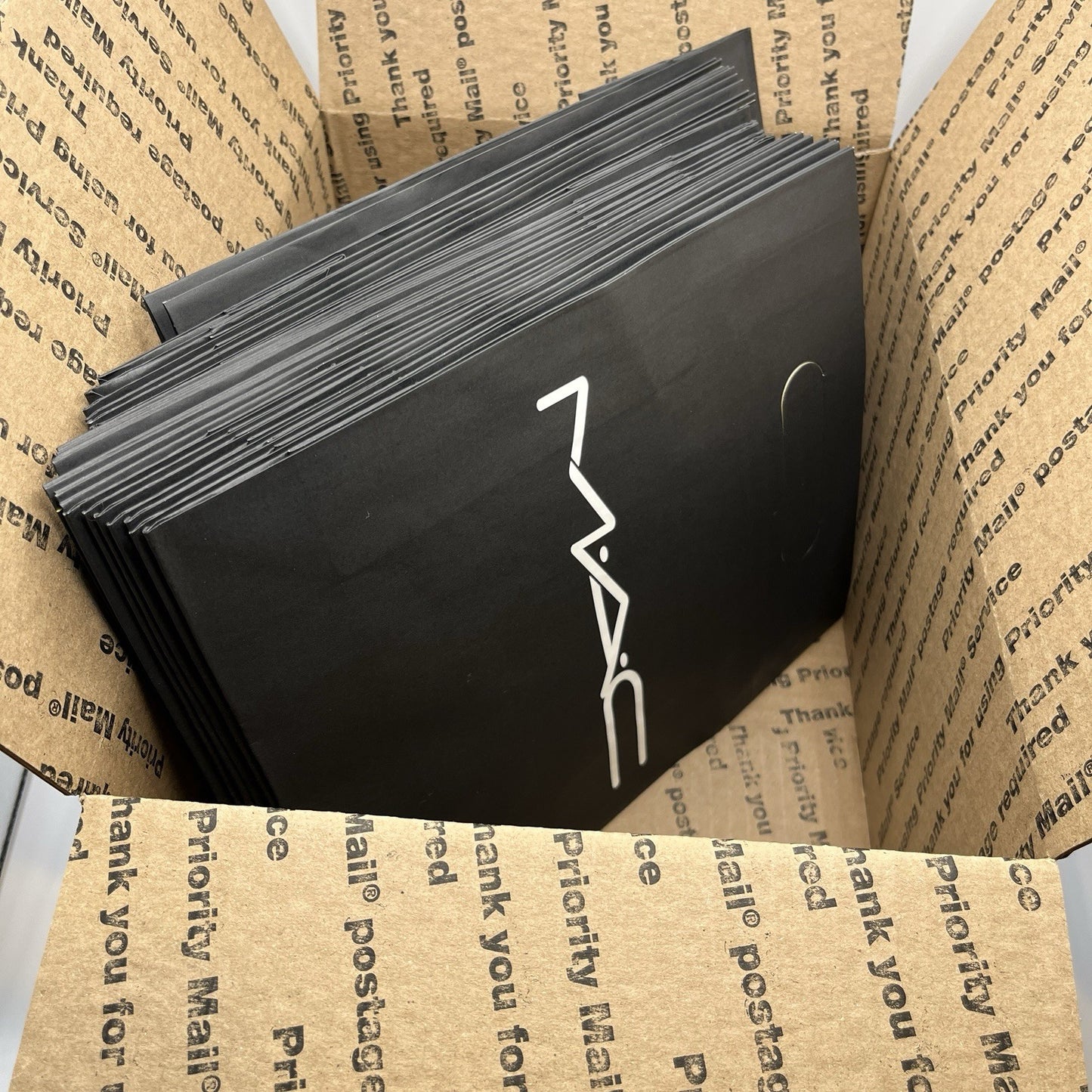 25 • MAC Cosmetics Bags Promo Gift Retail Boutique NEW
