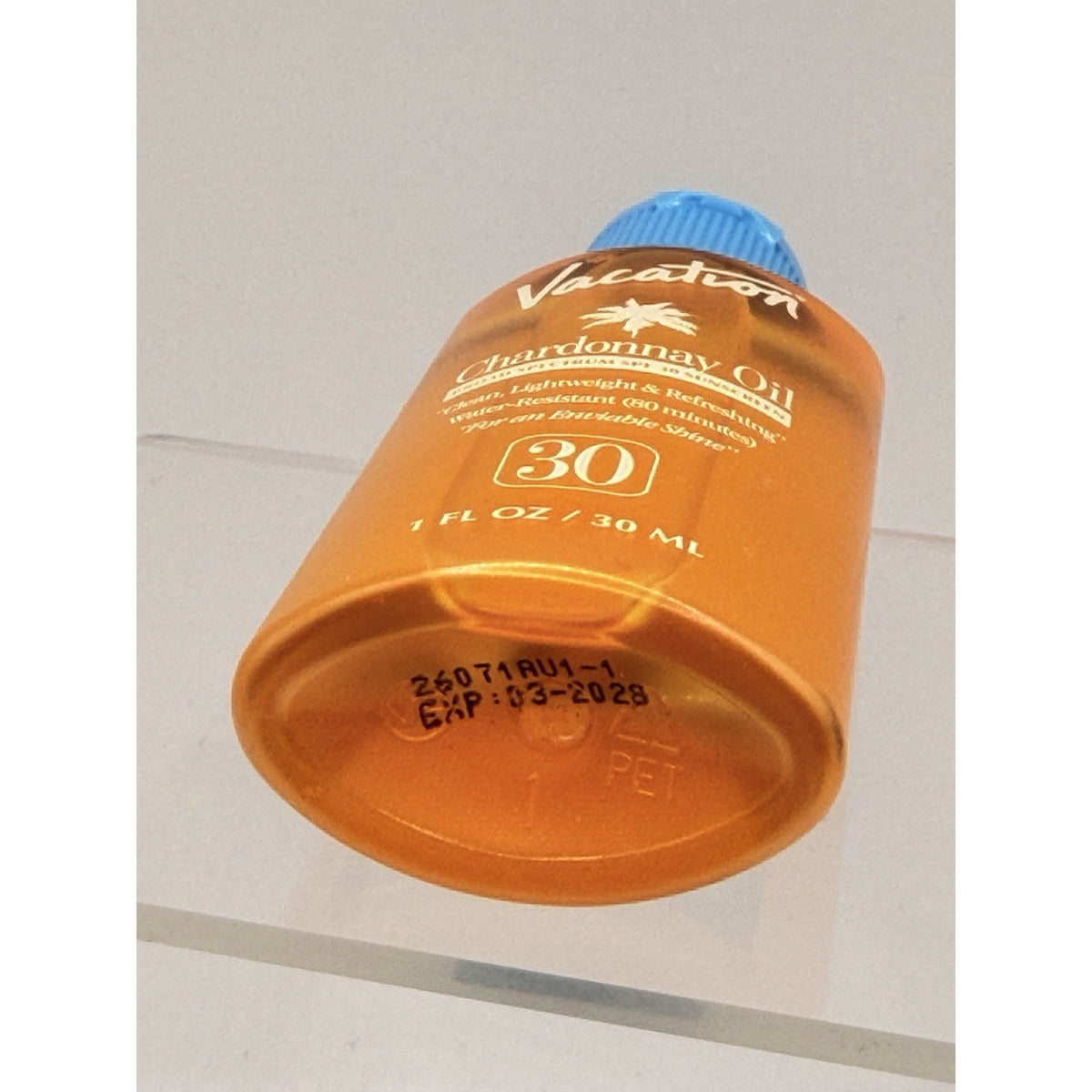 Vacation Chardonnay Oil Sunscreen SPF 30 Set